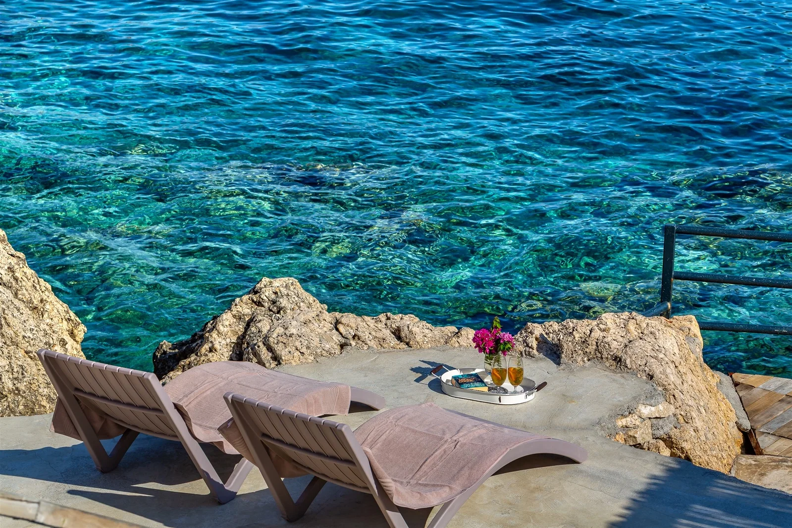 Kalkan’da Merkeze Yakın, Özel Havuzlu, 5 Yatak Odalı, Lüks Villa