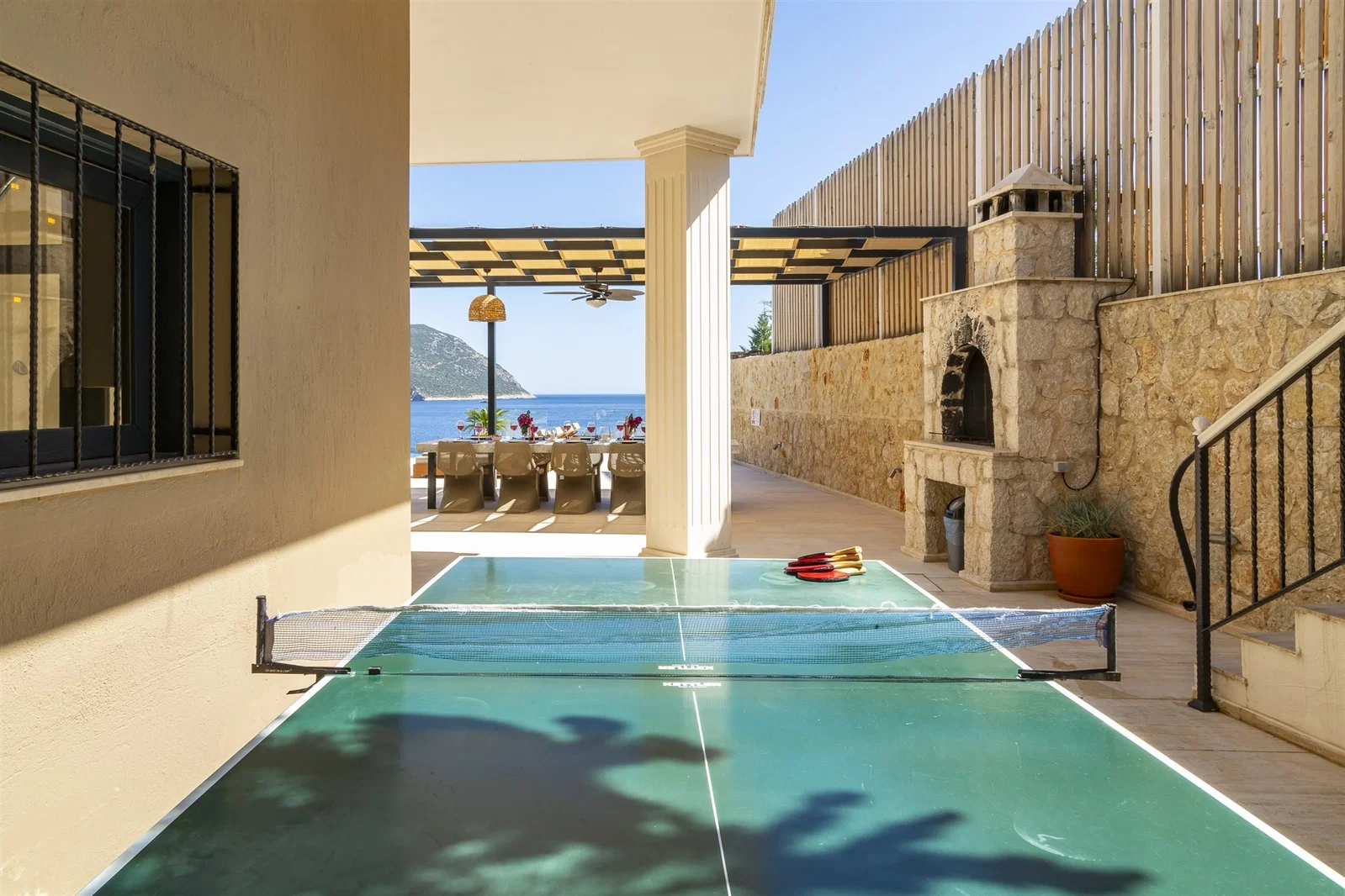 Kalkan’da Merkeze Yakın, Özel Havuzlu, 5 Yatak Odalı, Lüks Villa