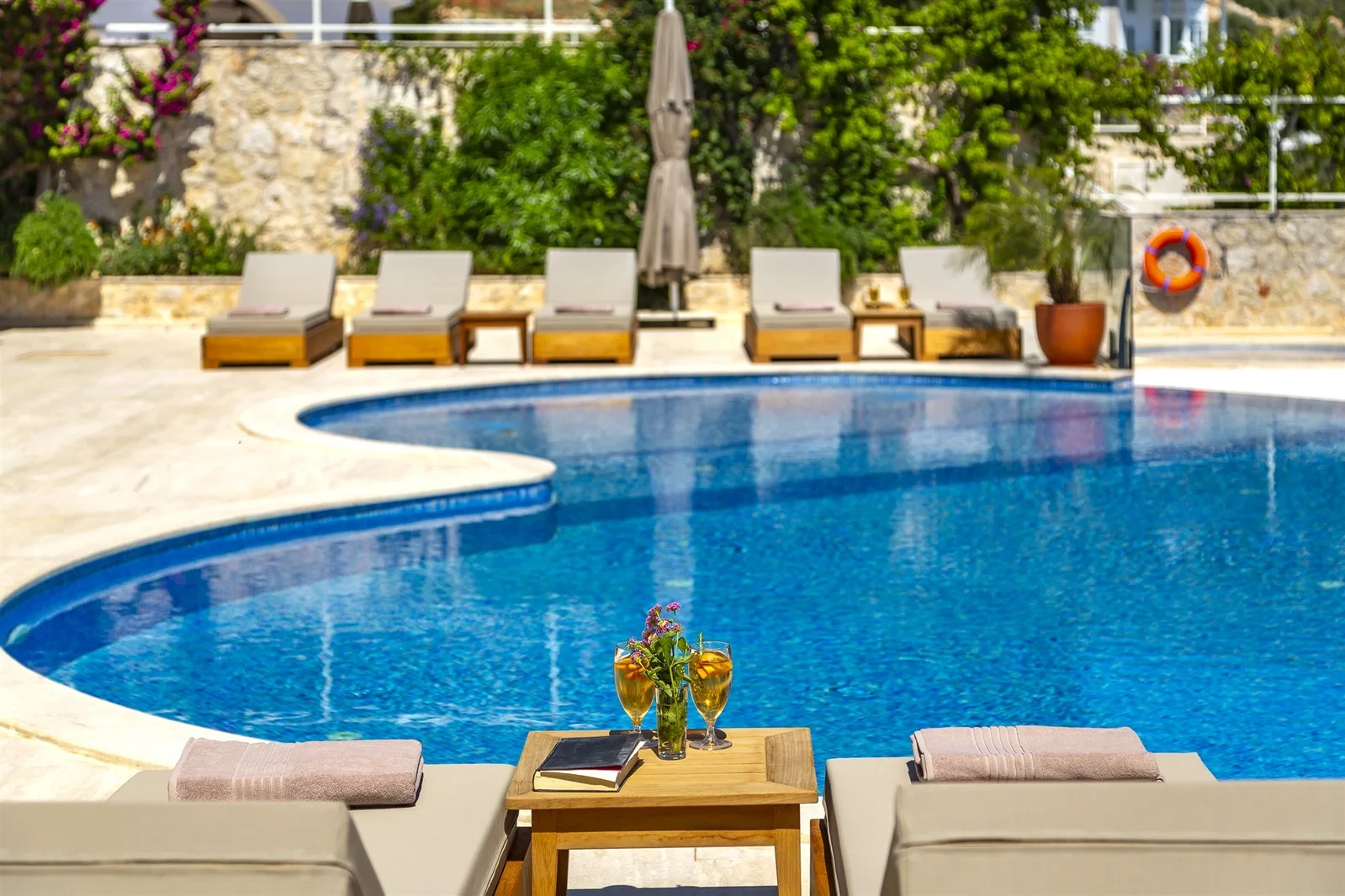 Kalkan’da Merkeze Yakın, Özel Havuzlu, 5 Yatak Odalı, Lüks Villa