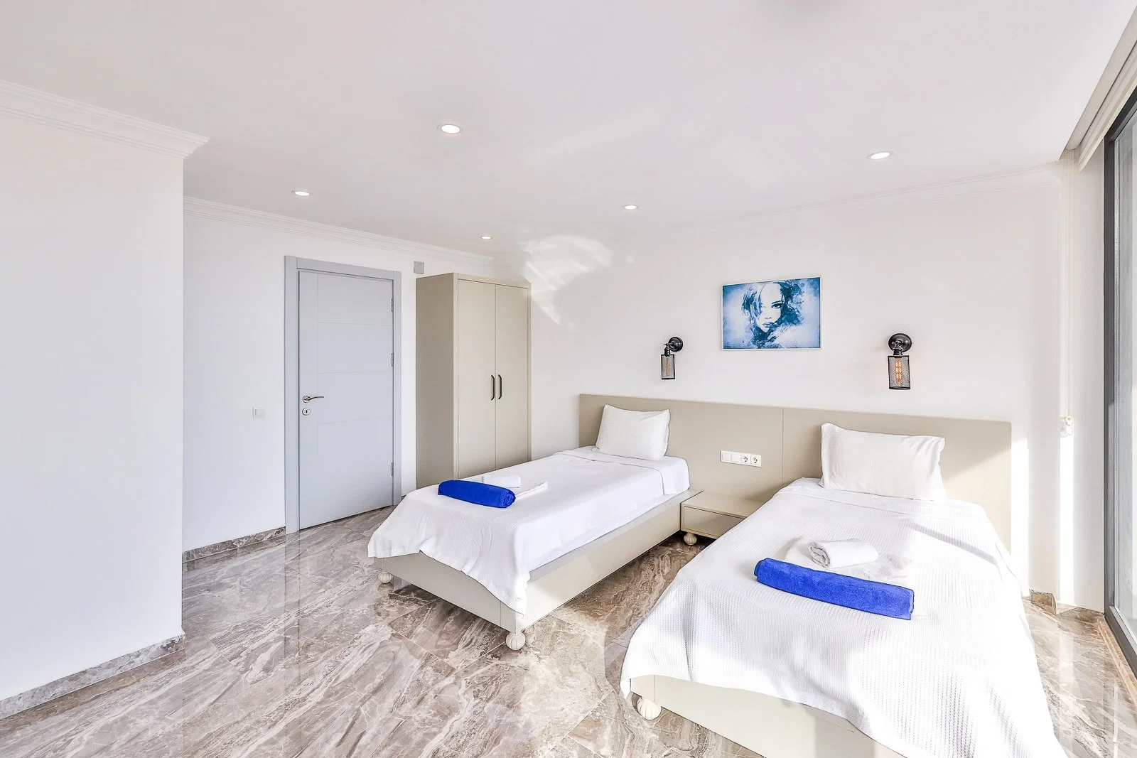 Kalkan’da Merkeze Yakın, Özel Havuzlu, 5 Yatak Odalı, Kiralık Villa