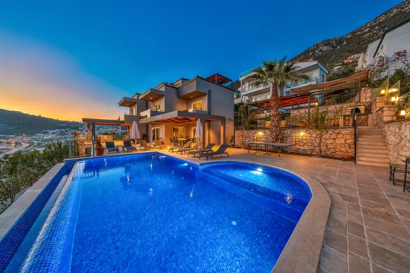 Kalkan’da denize yakın kiralık villa, fotoğraf 6