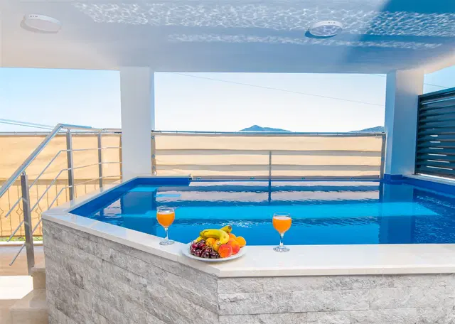 Kalkan’da saunalı kiralık villa, fotoğraf 3