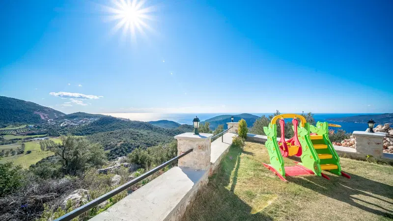 Kalkan’da deniz manzaralı kiralık villa, fotoğraf 6
