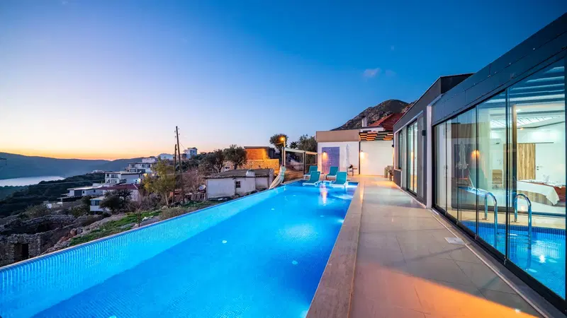 Kalkan’da jakuzili kiralık villa, fotoğraf 3