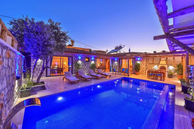 Kalkan’da muhafazakar kiralık villa, fotoğraf 5