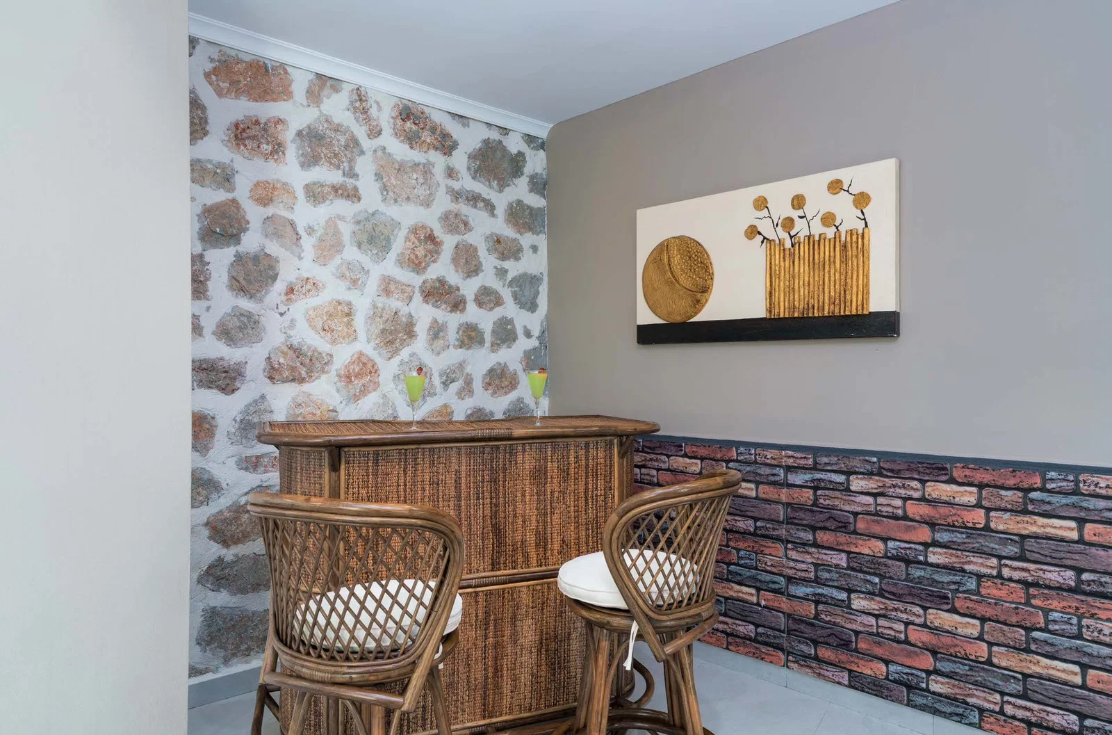 Kalkan’da Merkeze Yakın, Isıtmalı Havuzlu, 4 Yatak Odalı, Lüks Villa