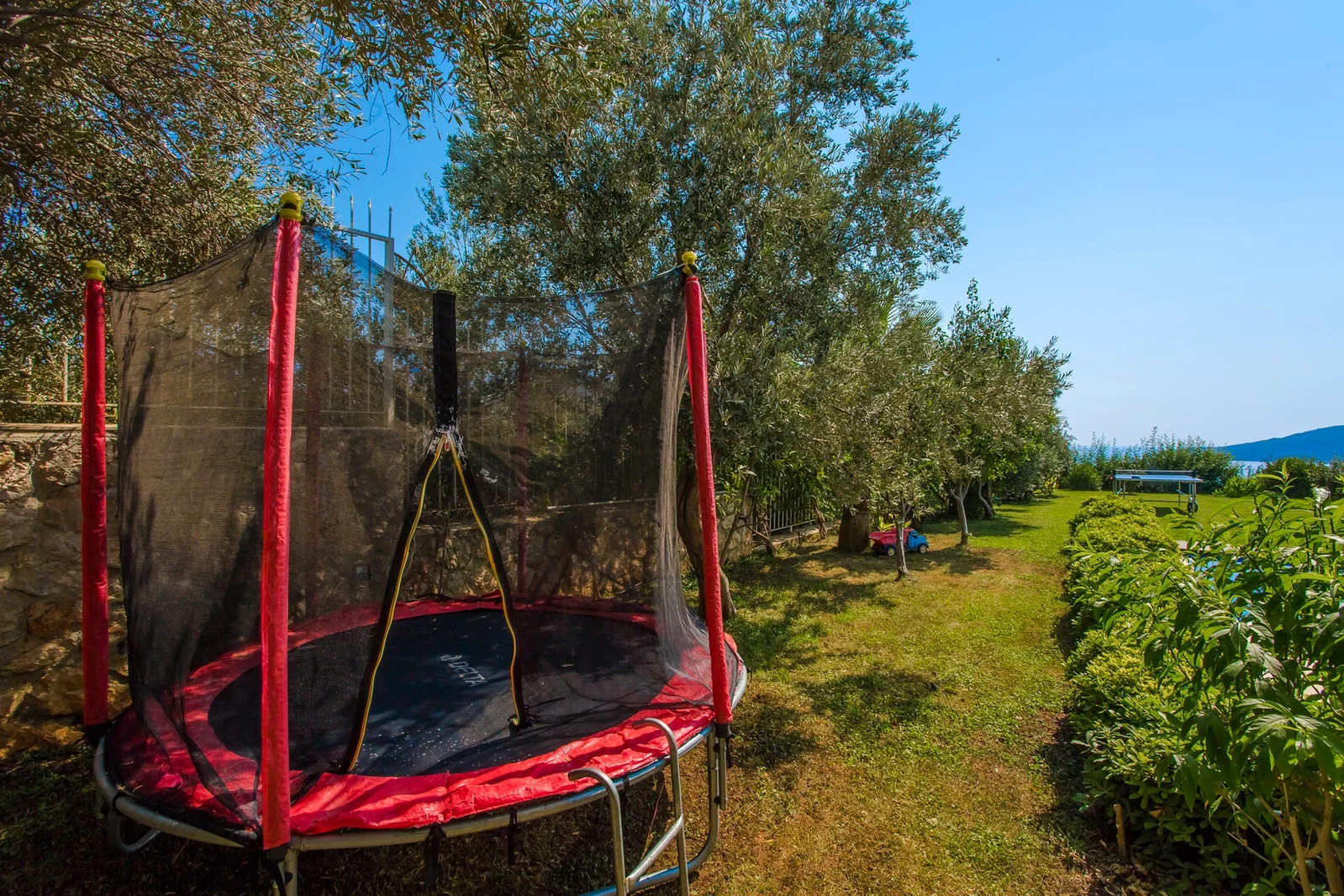 Kalkan’da Deniz Manzaralı, Isıtmalı Havuzlu, 5 Yatak Odalı, Lüks Villa