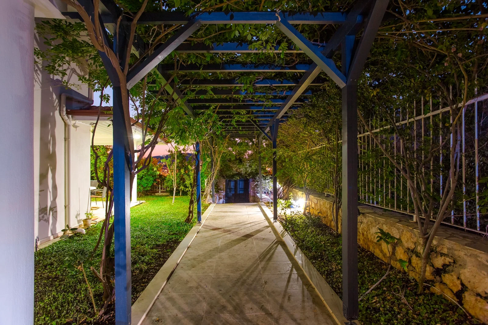 Kalkan’da Deniz Manzaralı, Isıtmalı Havuzlu, 5 Yatak Odalı, Lüks Villa