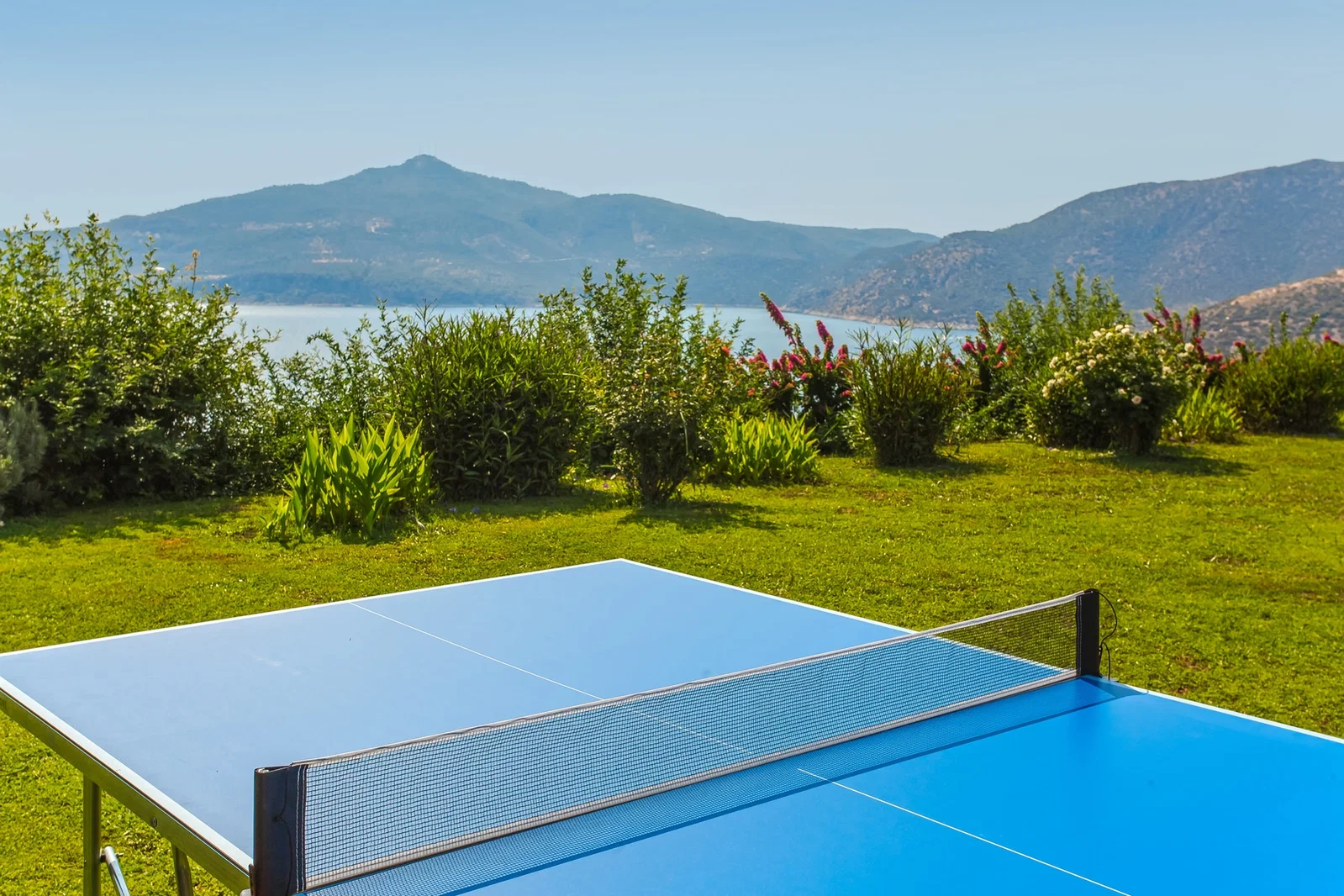 Kalkan’da Deniz Manzaralı, Isıtmalı Havuzlu, 5 Yatak Odalı, Lüks Villa