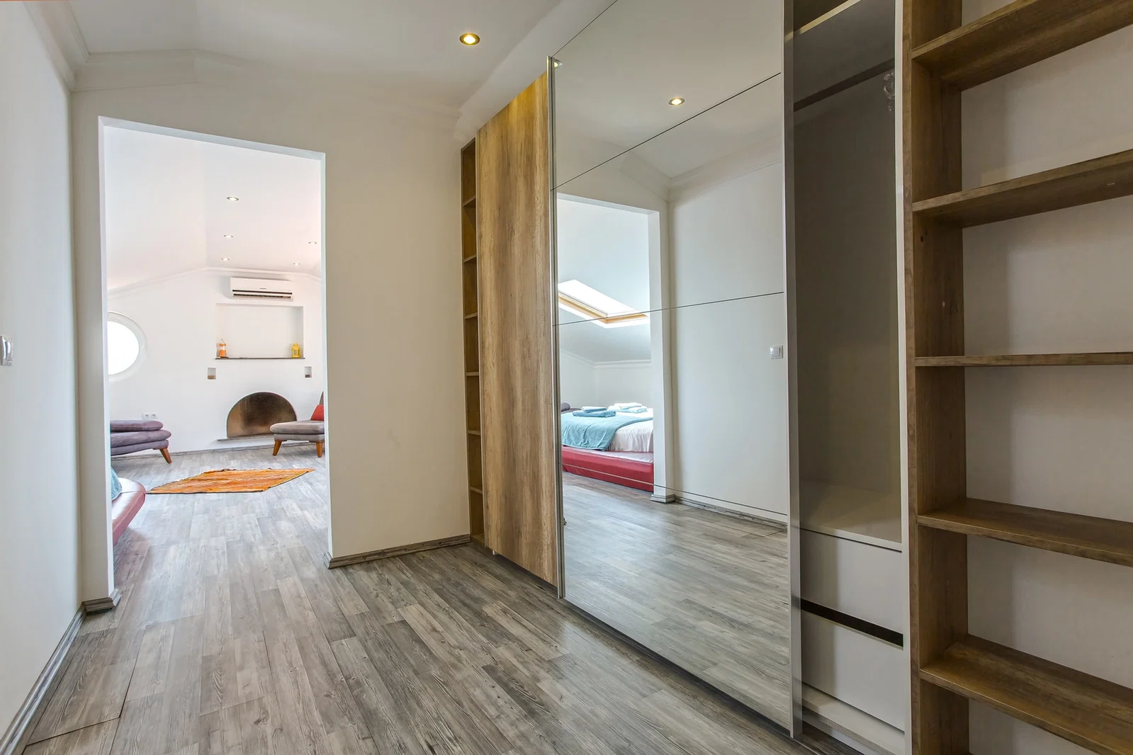 Kalkan’da Deniz Manzaralı, Isıtmalı Havuzlu, 5 Yatak Odalı, Lüks Villa