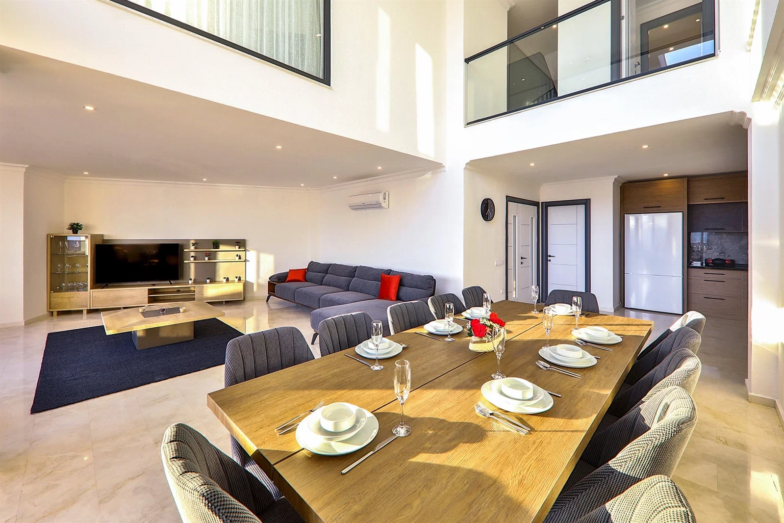 Kalkan’da Deniz Manzaralı, Özel Havuzlu, 7 Yatak Odalı, Lüks Villa