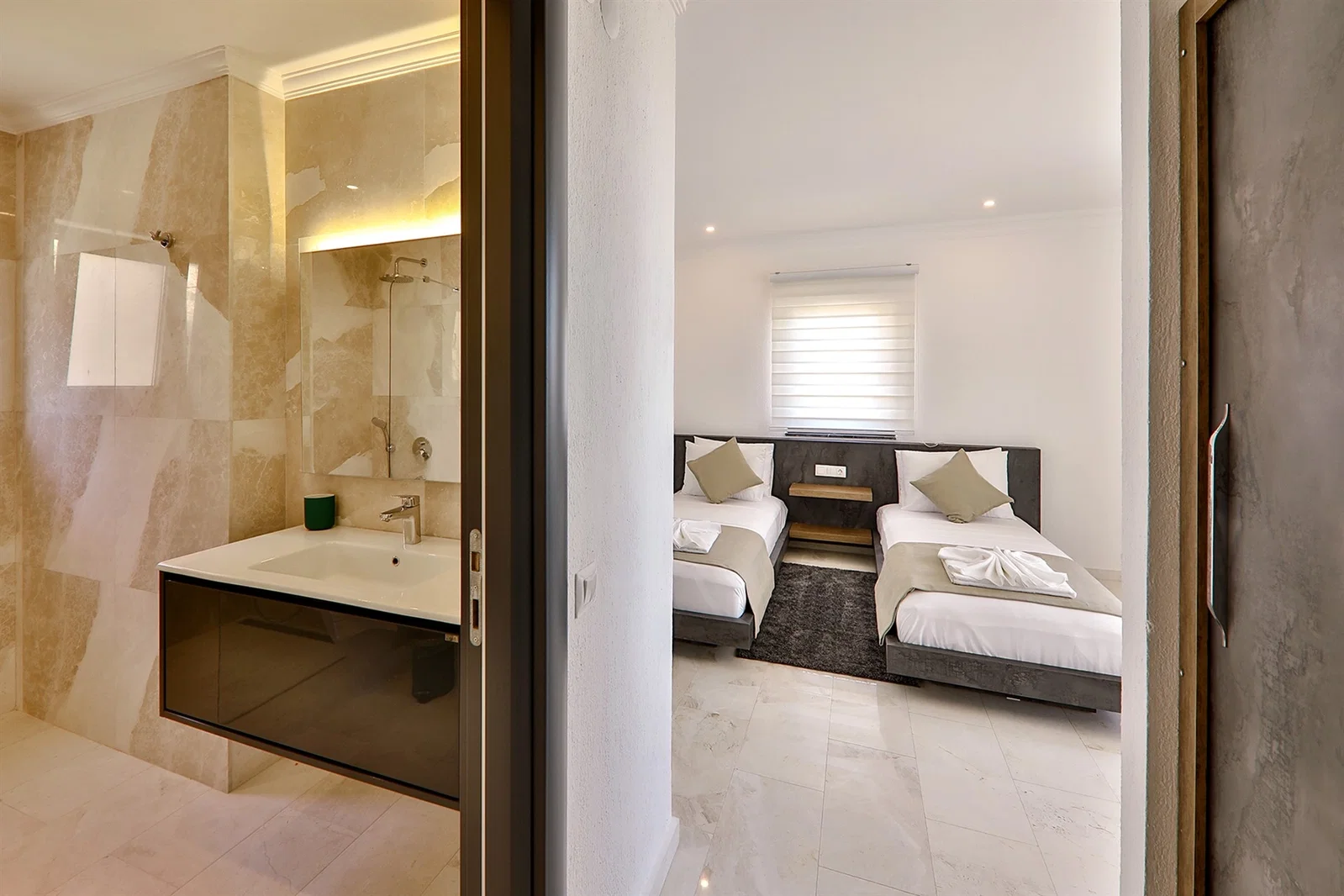 Kalkan’da Deniz Manzaralı, Özel Havuzlu, 7 Yatak Odalı, Lüks Villa