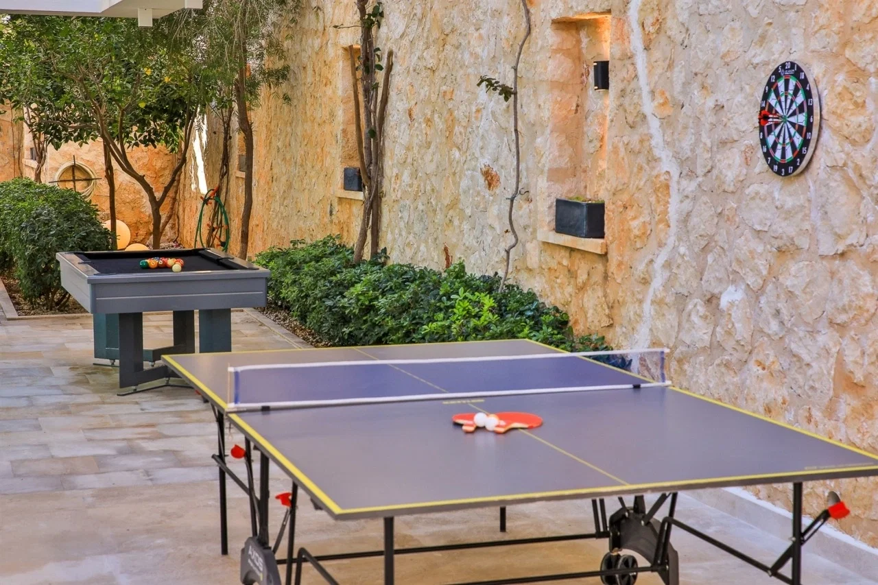 Kalkan’da Sakin Konumda, Isıtmalı Havuzlu, Jakuzili, Lüks Villa