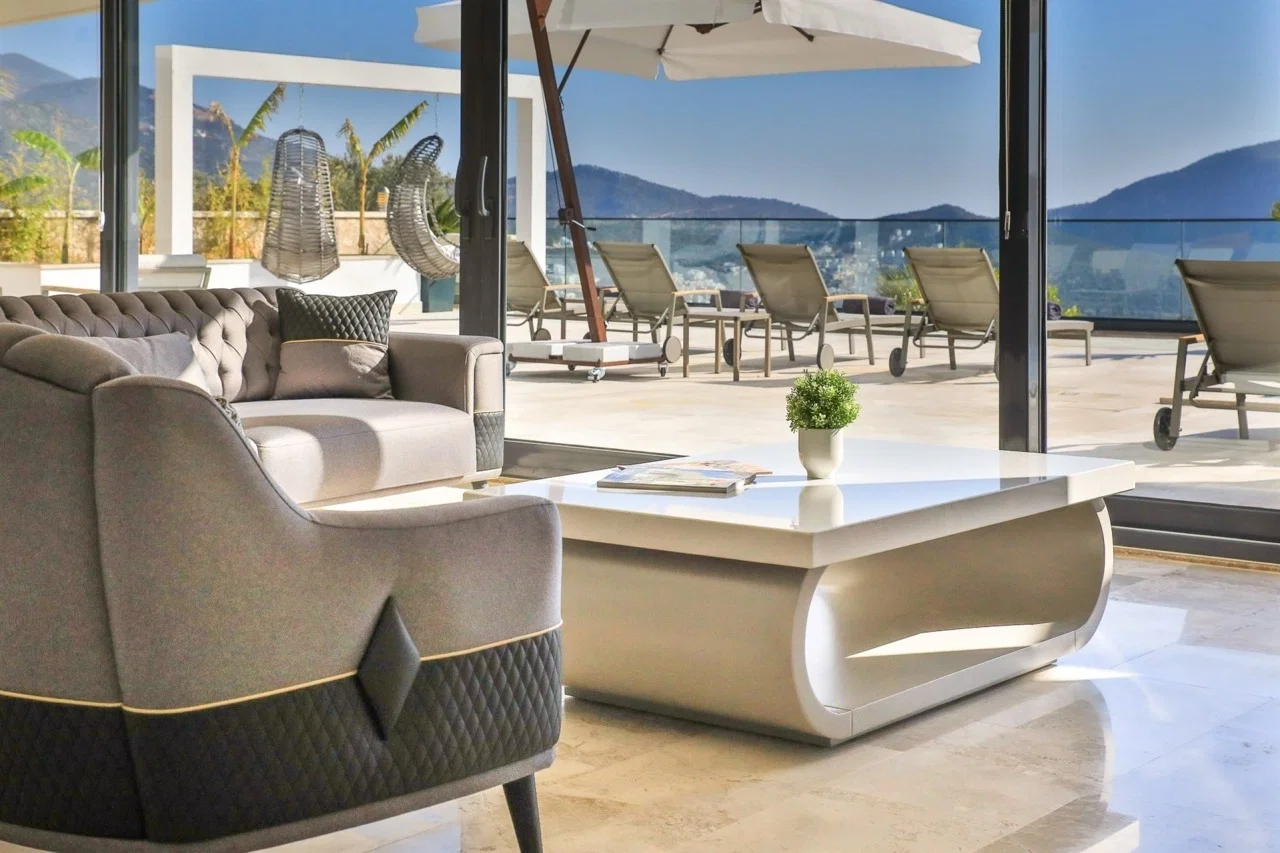 Kalkan’da Sakin Konumda, Isıtmalı Havuzlu, Jakuzili, Lüks Villa