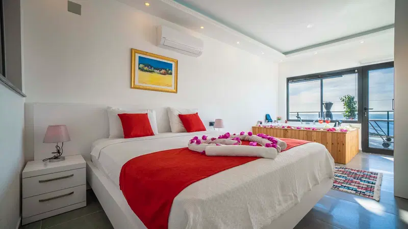 Kalkan’da deniz manzaralı kiralık villa, fotoğraf 30