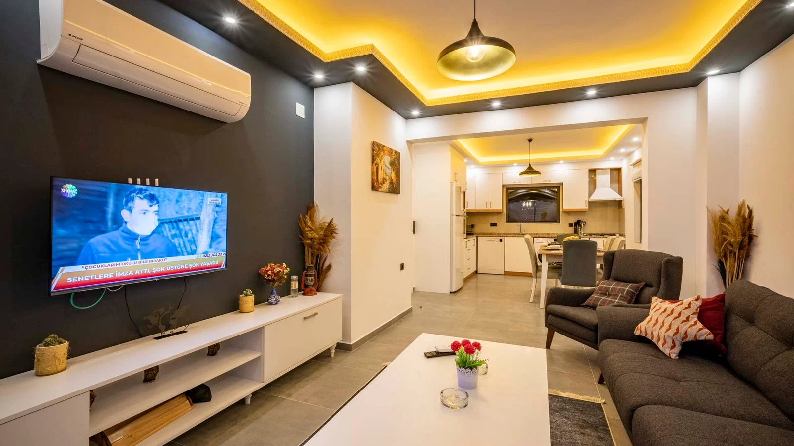 Kalkan’da Balayı Çiftlerine Uygun, Korunaklı Havuzlu, 2 Yatak Odalı, Ekonomik Villa
