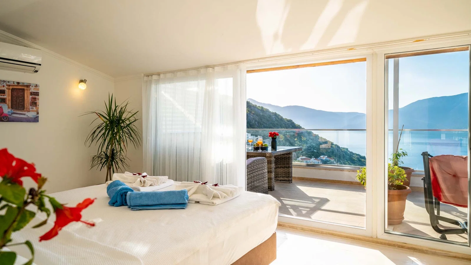 Kalkan’da Merkeze Yakın, Özel Havuzlu, 5 Yatak Odalı, Ekonomik Villa