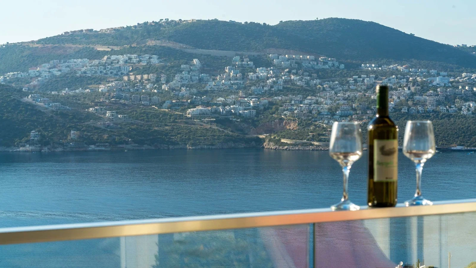 Kalkan’da Merkeze Yakın, Özel Havuzlu, 5 Yatak Odalı, Ekonomik Villa