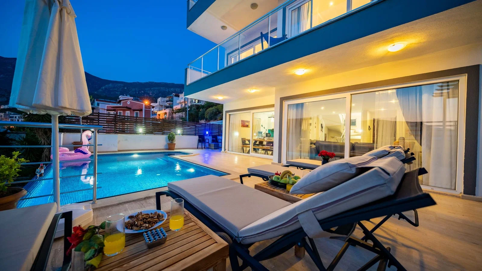 Kalkan’da Merkeze Yakın, Özel Havuzlu, 5 Yatak Odalı, Ekonomik Villa