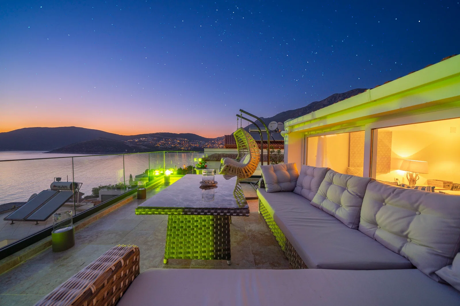 Kalkan’da Merkeze Yakın, Özel Havuzlu, 4 Yatak Odalı, Ekonomik Villa