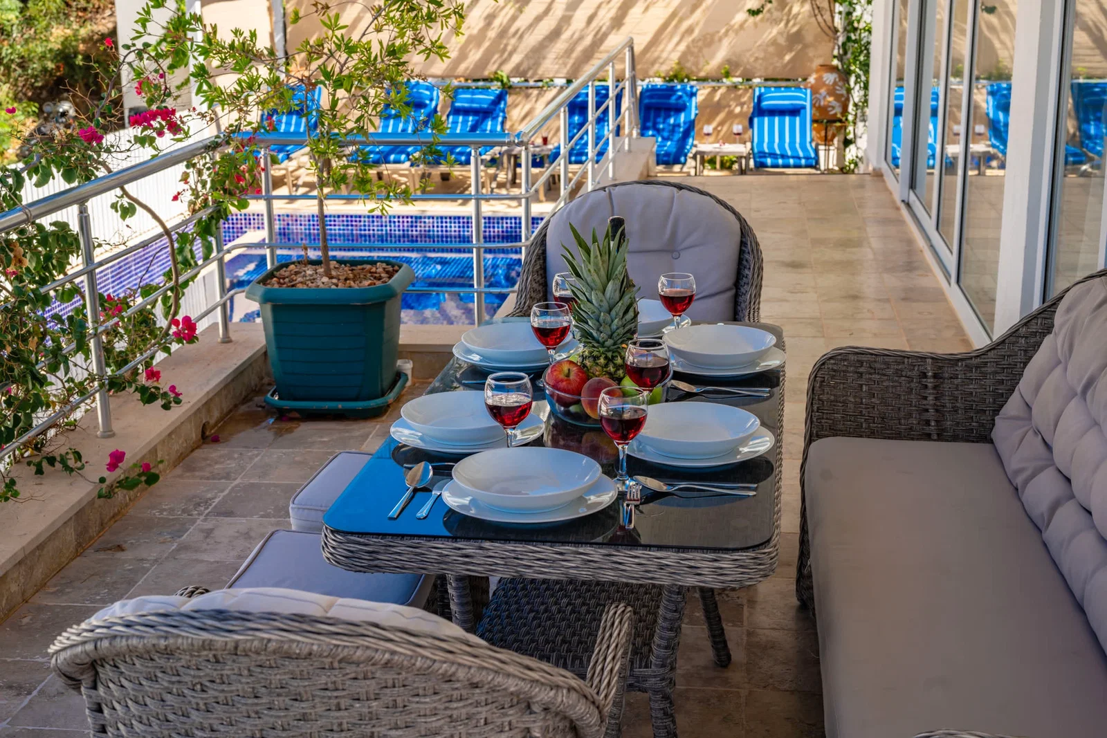 Kalkan’da Merkeze Yakın, Özel Havuzlu, 4 Yatak Odalı, Ekonomik Villa