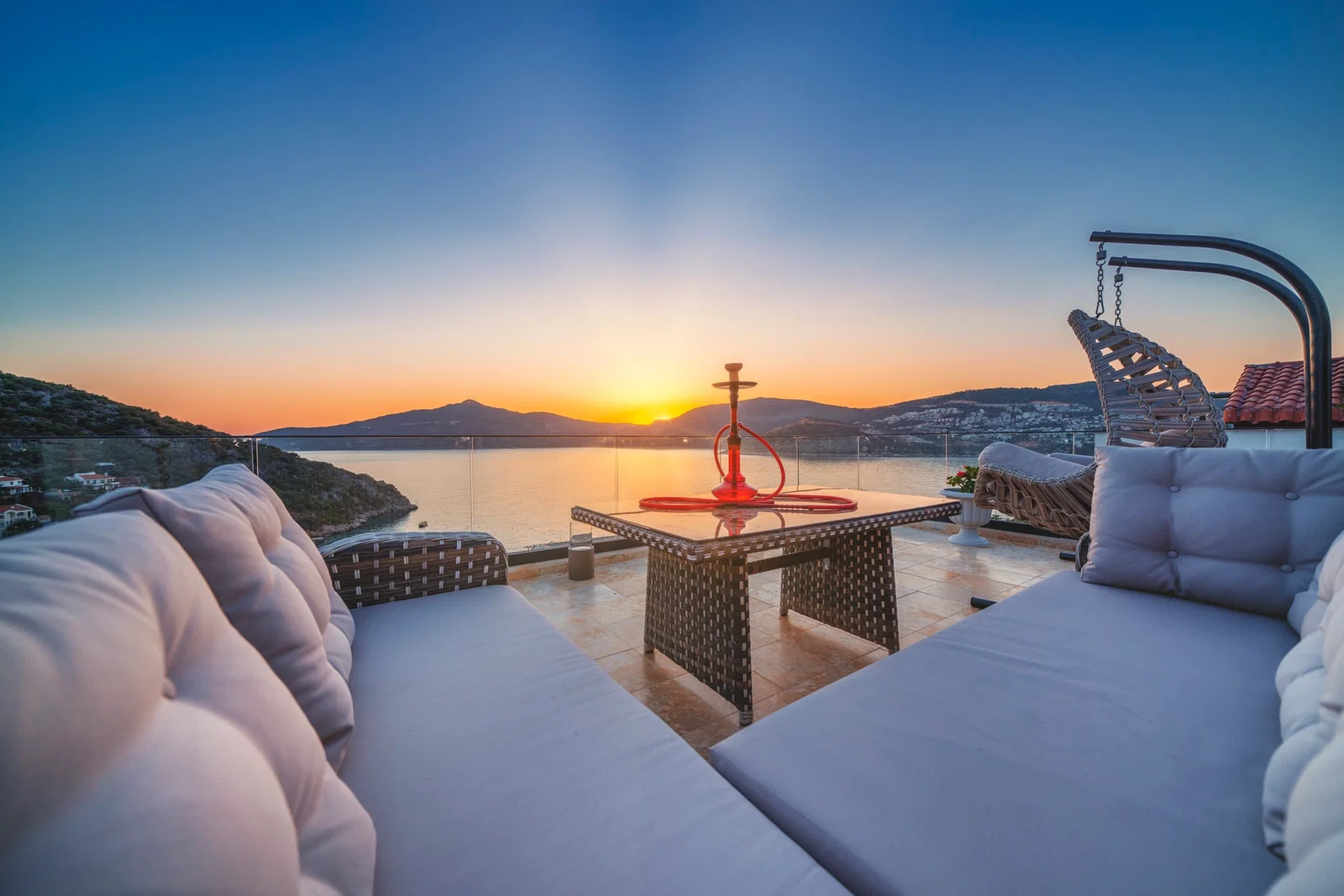 Kalkan’da Merkeze Yakın, Özel Havuzlu, 4 Yatak Odalı, Ekonomik Villa