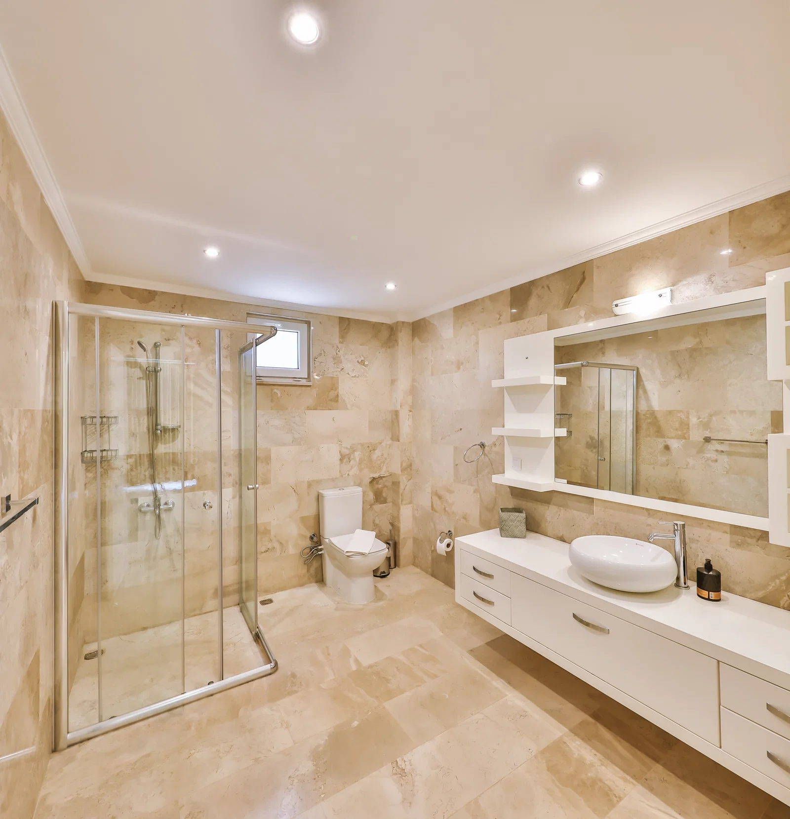 Kalkan’da Merkeze Yakın, Özel Havuzlu, 3 Yatak Odalı, Kiralık Villa