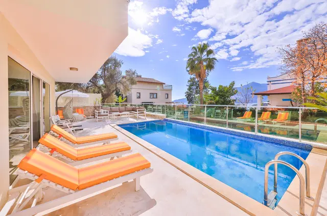 Kalkan’da özel havuzlu kiralık villa, fotoğraf 3