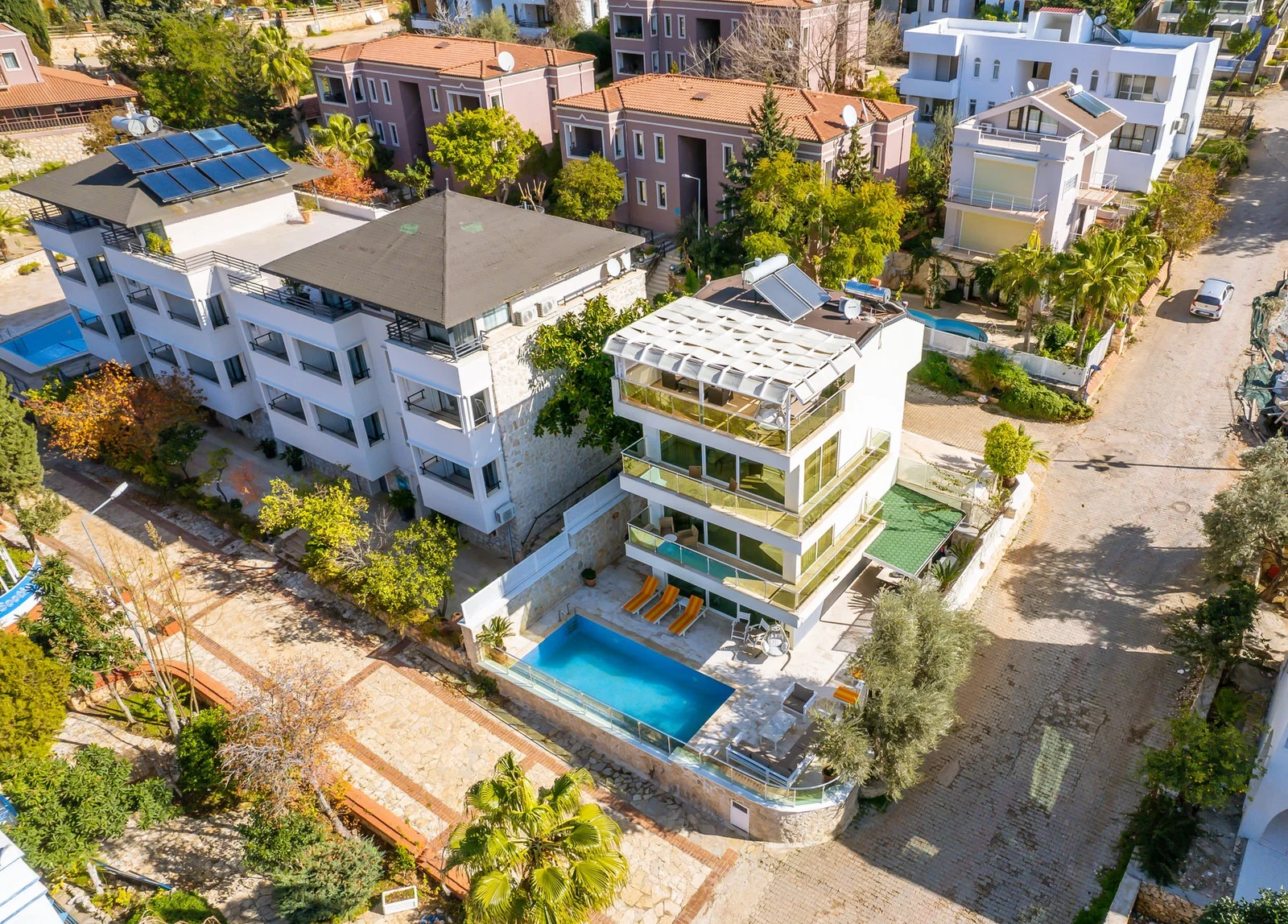 Kalkan’da Merkeze Yakın, Özel Havuzlu, 3 Yatak Odalı, Kiralık Villa