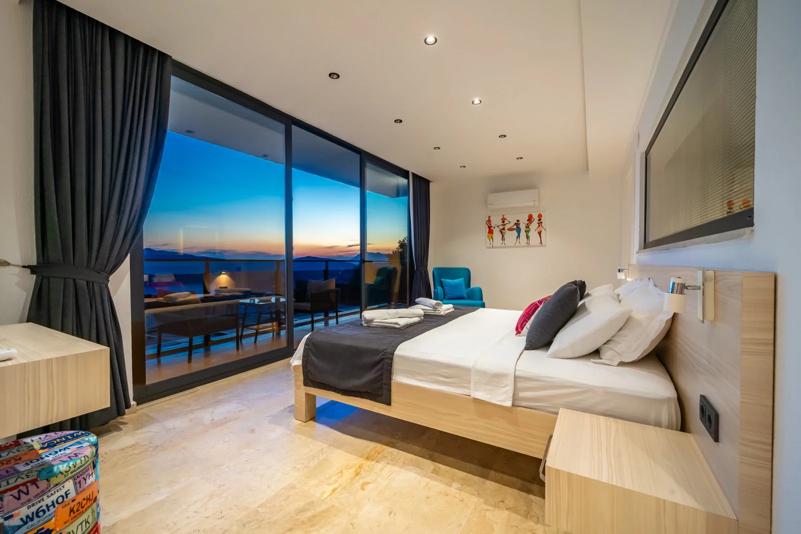 Kalkan’da Merkeze Yakın, Özel Havuzlu, 3 Yatak Odalı, Kiralık Villa