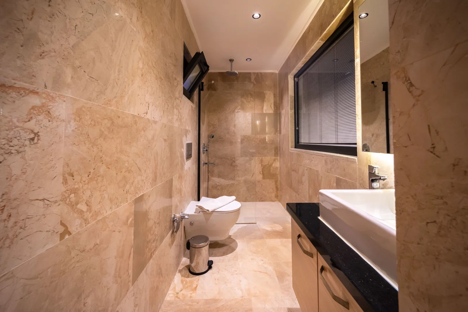 Kalkan’da Merkeze Yakın, Özel Havuzlu, 3 Yatak Odalı, Kiralık Villa