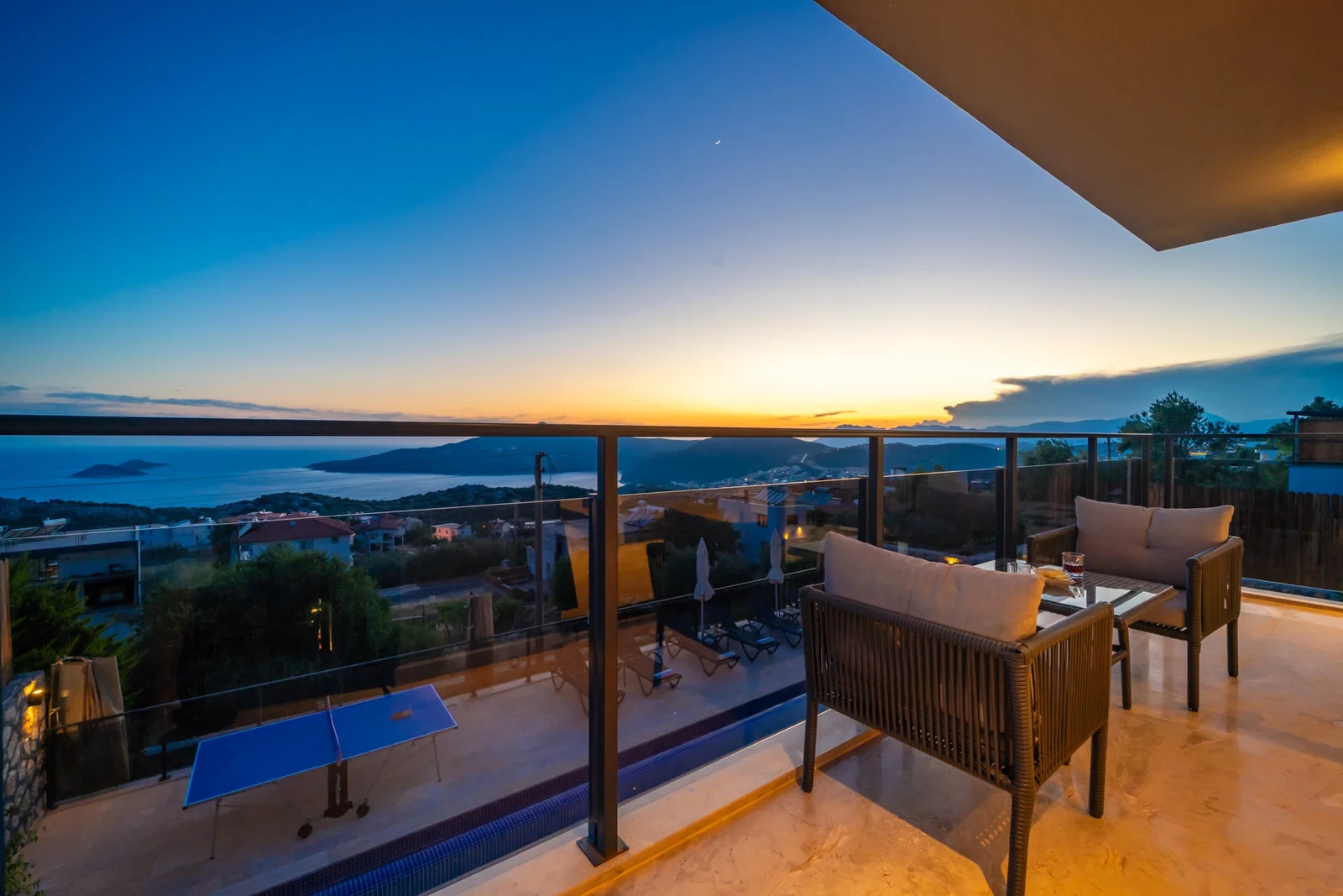 Kalkan’da Merkeze Yakın, Özel Havuzlu, 3 Yatak Odalı, Kiralık Villa