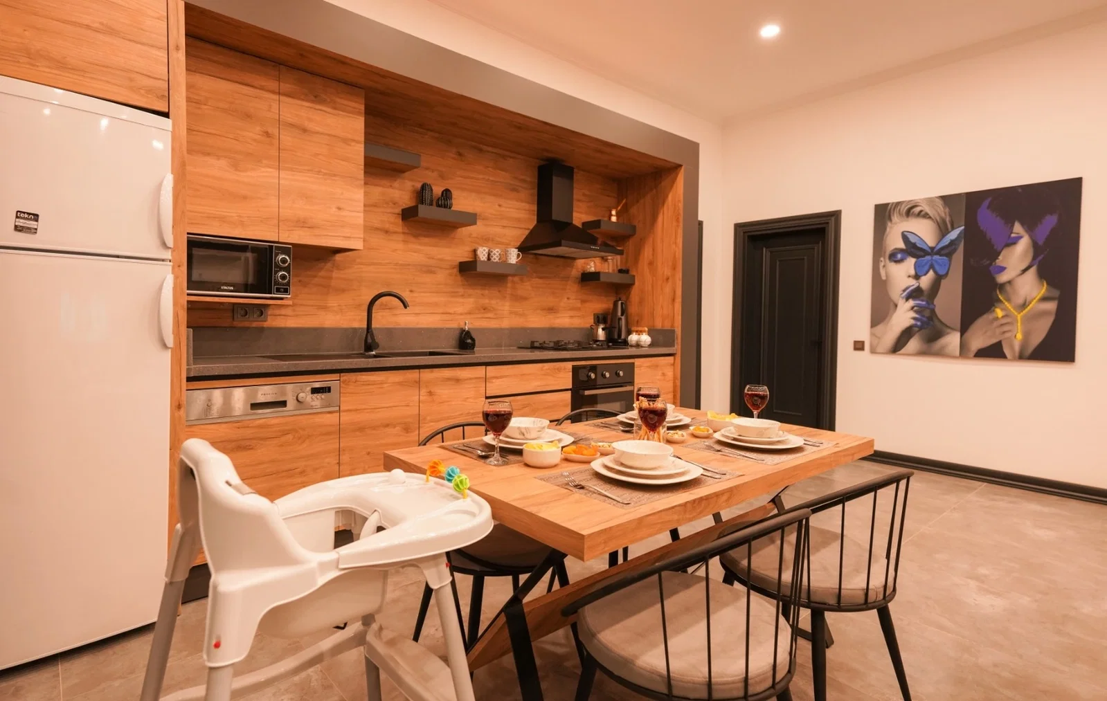 Kalkan’da Balayı Çiftlerine Uygun, Korunaklı Havuzlu, 2 Yatak Odalı, Kiralık Villa