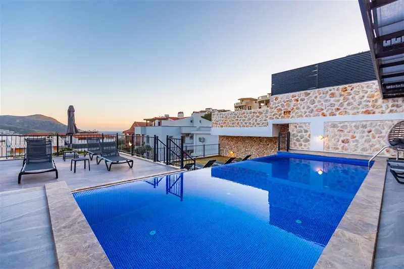 Kalkan’da merkeze yakın kiralık villa, fotoğraf 7