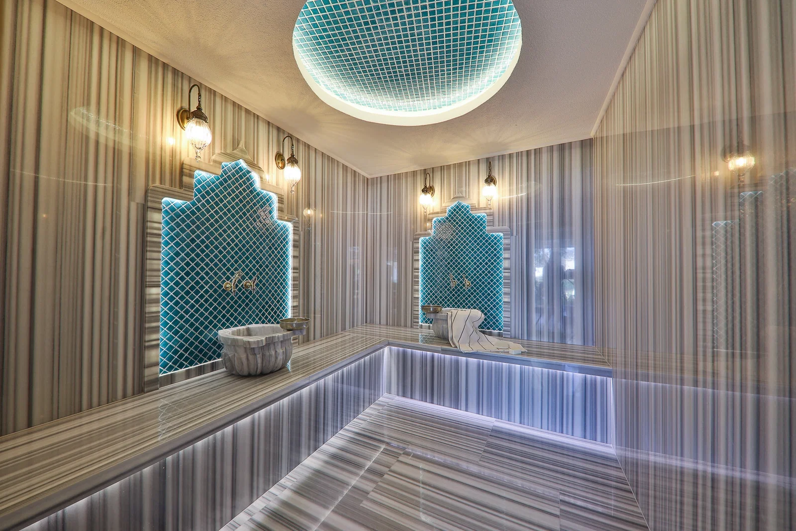 Kalkan’da Deniz Manzaralı, Özel Havuzlu, 4 Yatak Odalı, Lüks Villa