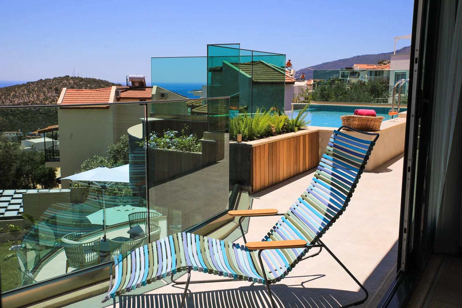 Kalkan’da Deniz Manzaralı, Özel Havuzlu, 4 Yatak Odalı, Lüks Villa