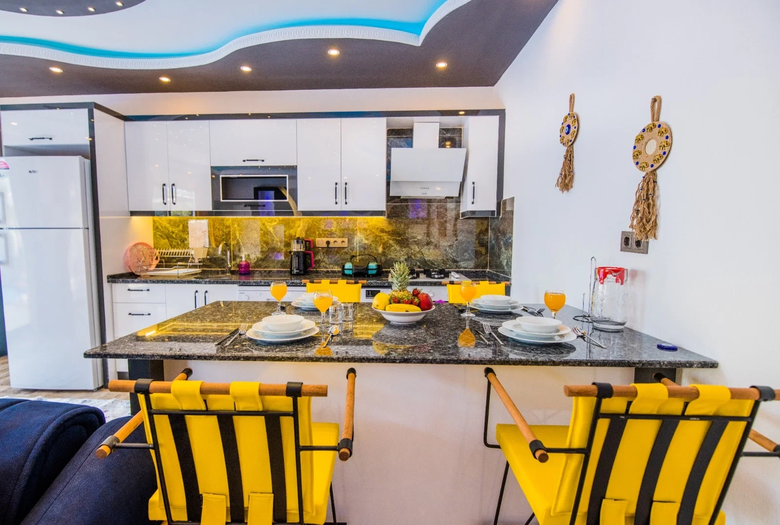 Kalkan’da Korunaklı, Isıtmalı Havuzlu, 2 Yatak Odalı, Kiralık Villa