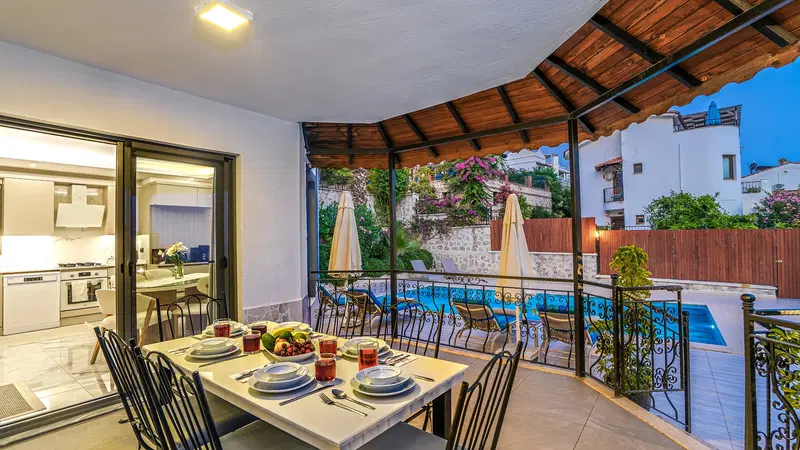 Kalkan’da deniz manzaralı kiralık villa, fotoğraf 15