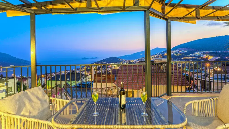 Kalkan’da merkeze yakın kiralık villa, fotoğraf 47