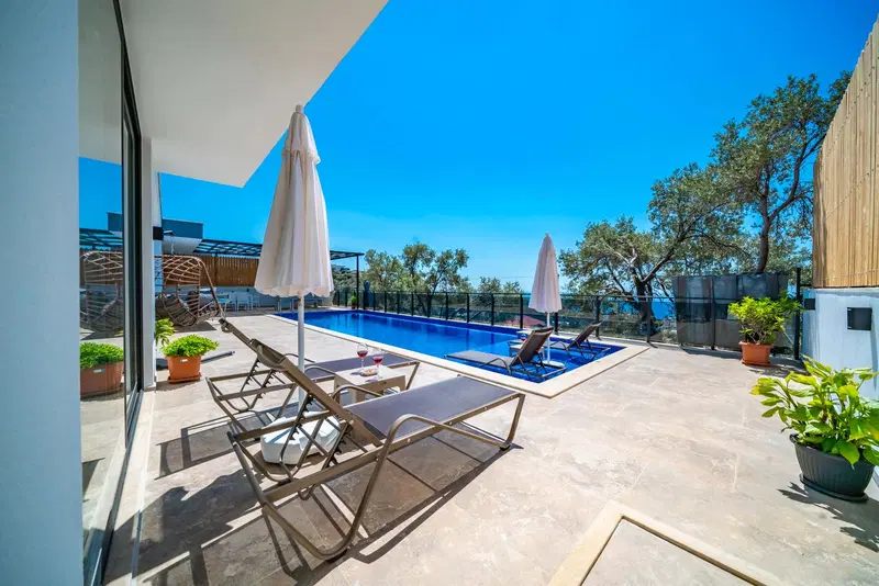 Kalkan’da jakuzili kiralık villa, fotoğraf 2