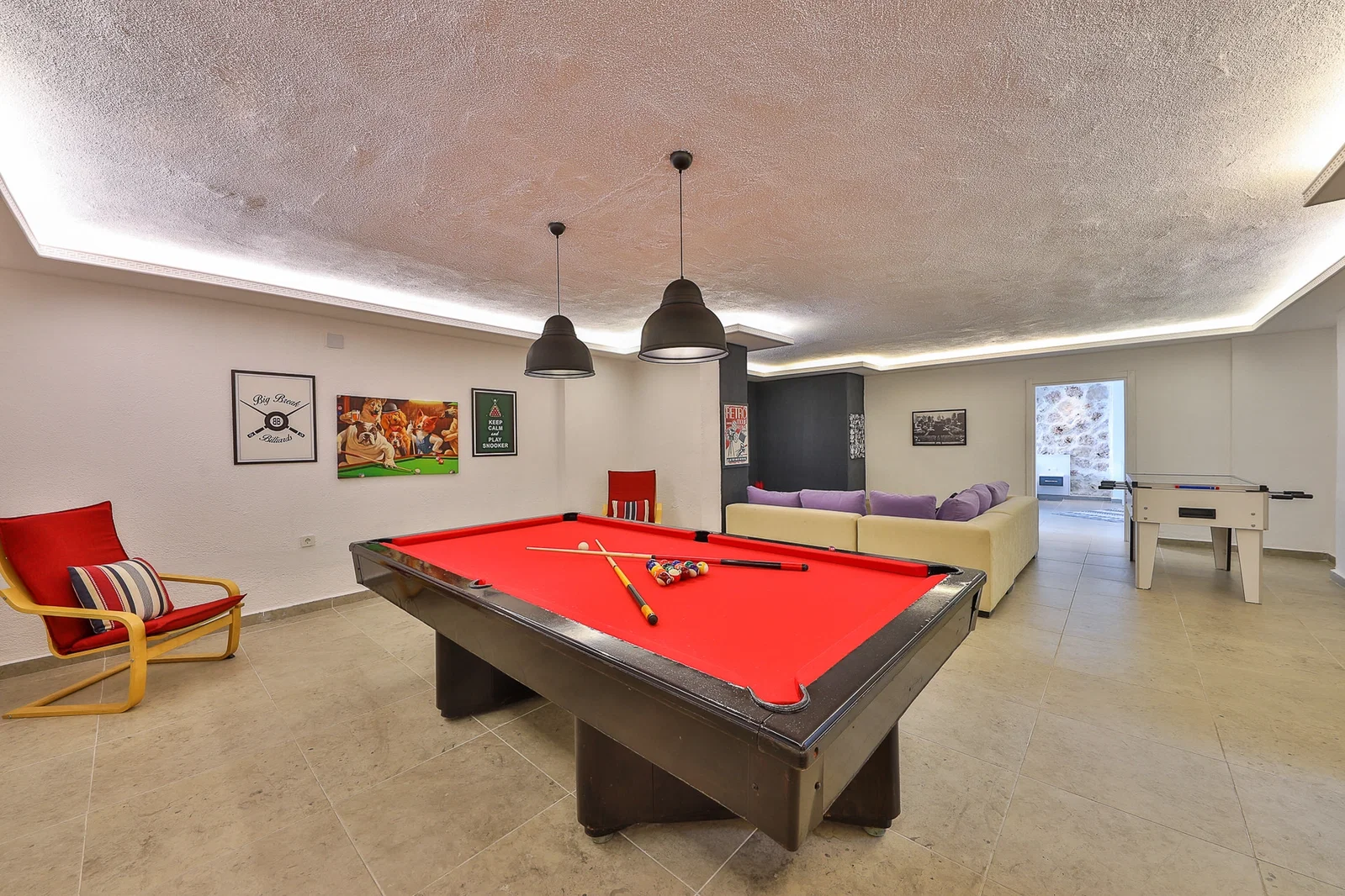 Kalkan’da Merkeze Yakın, Isıtmalı Havuzlu, 4 Yatak Odalı, Lüks Villa