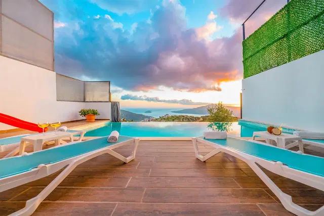 Kalkan’da deniz manzaralı kiralık villa, fotoğraf 5