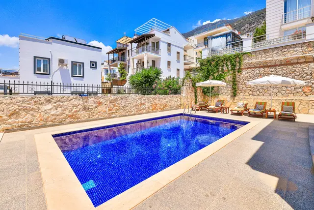 Kalkan’da merkeze yakın kiralık villa, fotoğraf 5