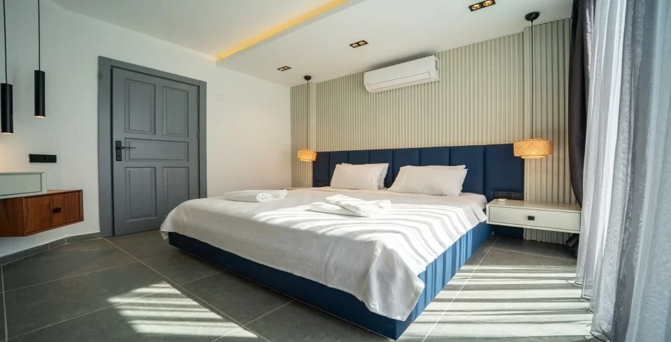 Kalkan’da Merkeze Yakın, Özel Havuzlu, 4 Yatak Odalı, Kiralık Villa