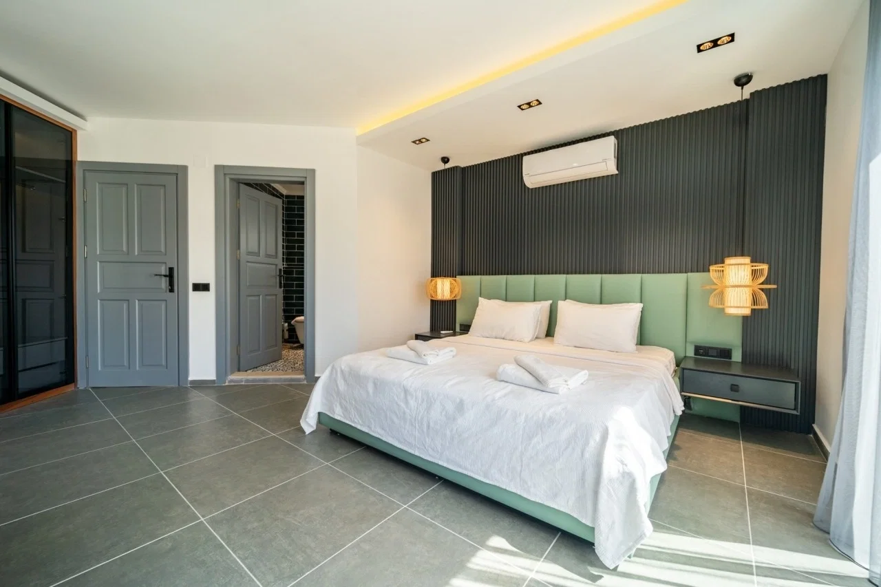 Kalkan’da Merkeze Yakın, Özel Havuzlu, 4 Yatak Odalı, Kiralık Villa