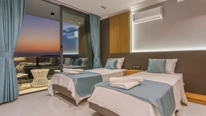 Kalkan’da ısıtmalı havuzlu kiralık villa, fotoğraf 43