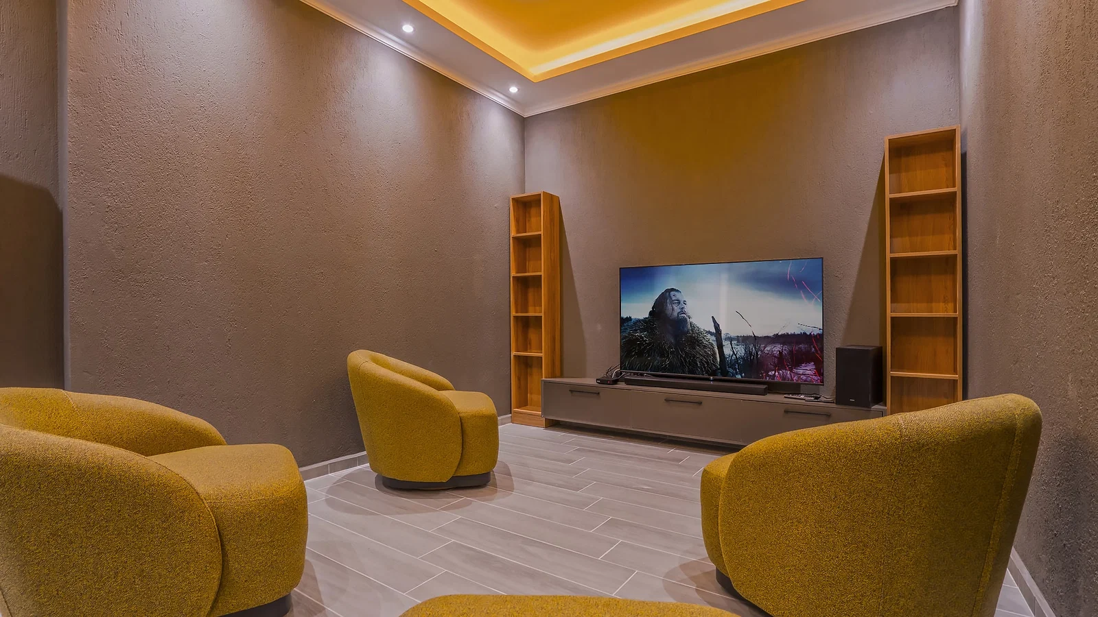 Kalkan’da Merkeze Yakın, Isıtmalı Havuzlu, 3 Yatak Odalı, Lüks Villa