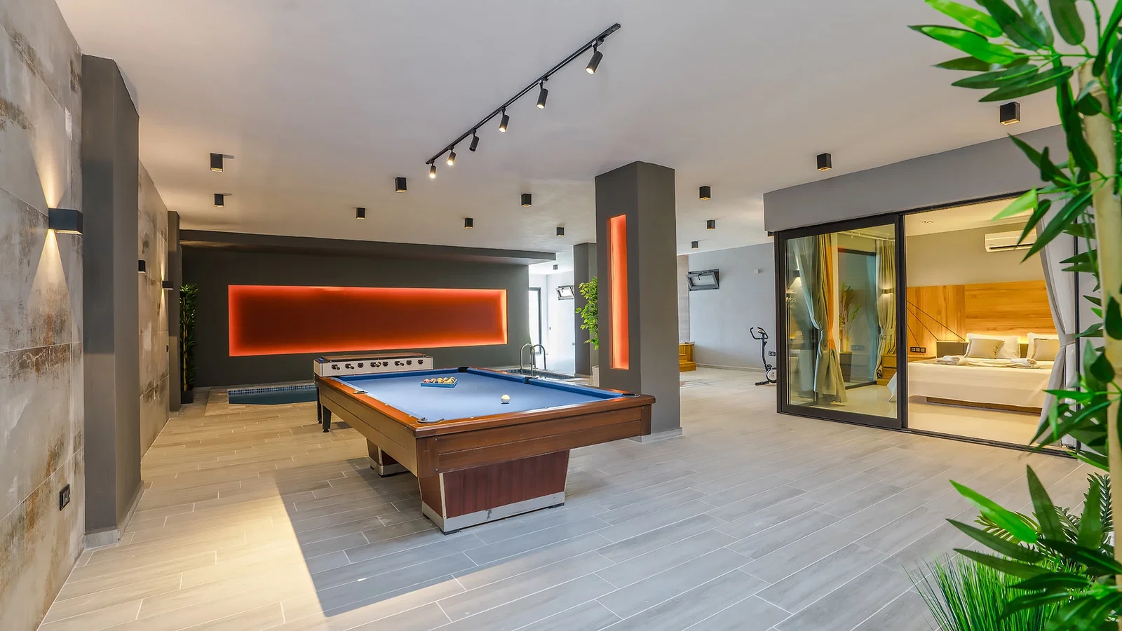 Kalkan’da Sakin Konumda, Isıtmalı Havuzlu, 6 Kişilik, Lüks Villa