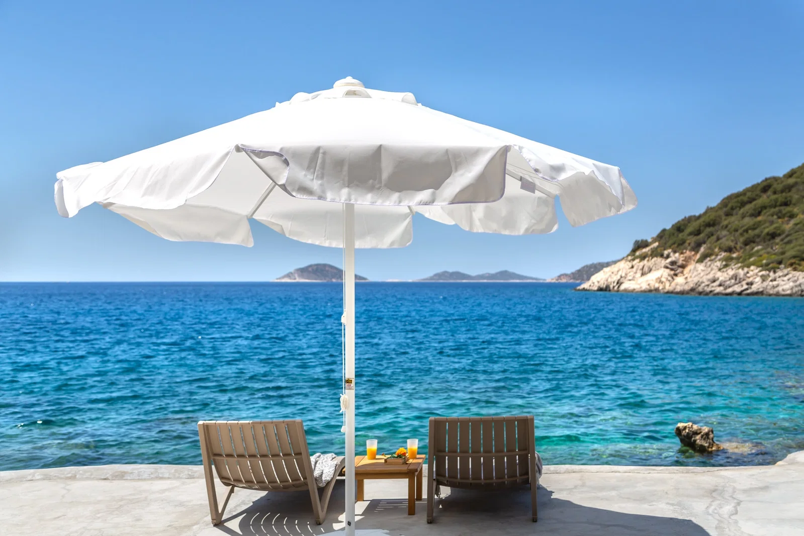 Kalkan’da Deniz Manzaralı, Özel Havuzlu, 2 Kişilik, Lüks Villa