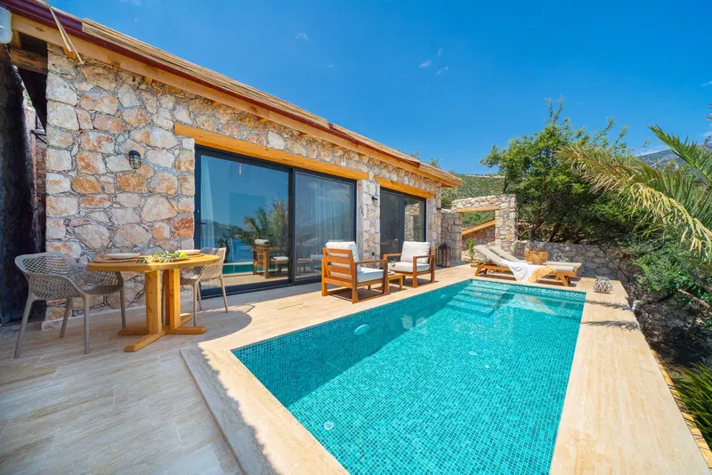 Kalkan’da deniz manzaralı kiralık villa, fotoğraf 2